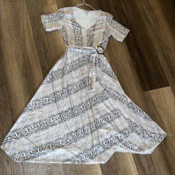 ASOS Asymmetrical Dress 🖤 - Picture 5 of 13